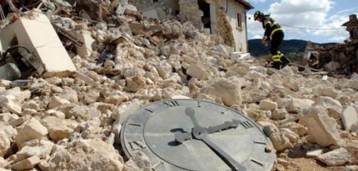 Anniversario Terremoto DellAquila Troppi Ritardi Ed Errori Nella Ricostruzione Pubblica E